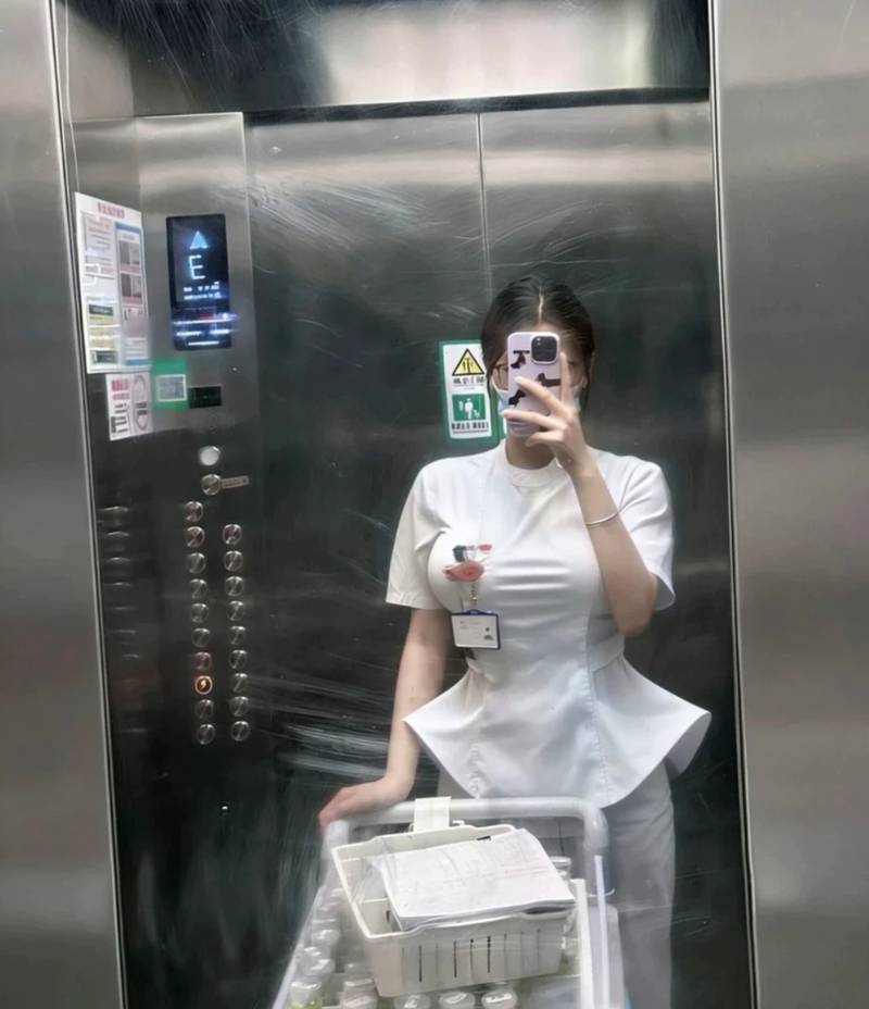 单身公寓里的独居生活